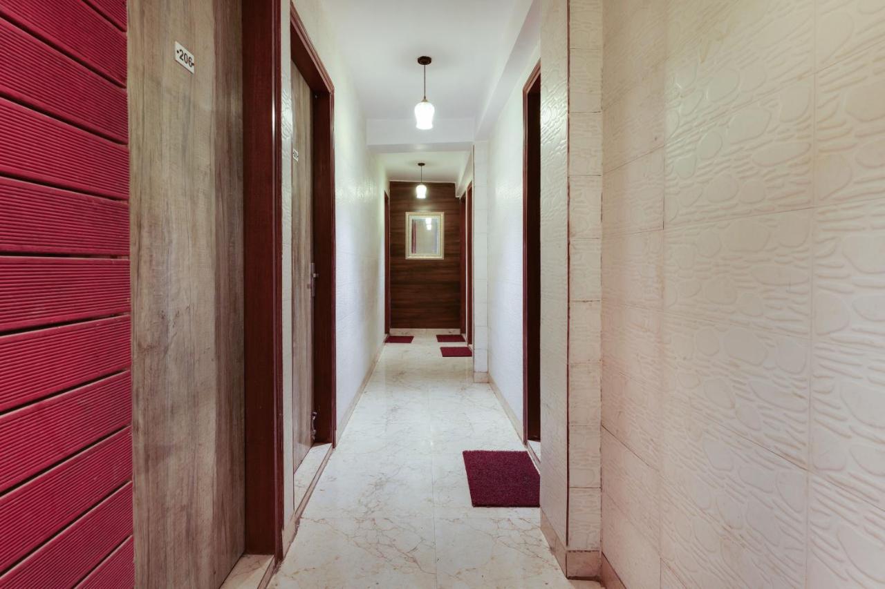 Oyo Flagship 81486 Hotel Mahalaxmi Guesthouse Nové Dillí Exteriér fotografie